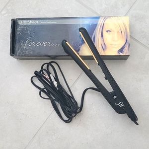 Herstyler forever collection straightener